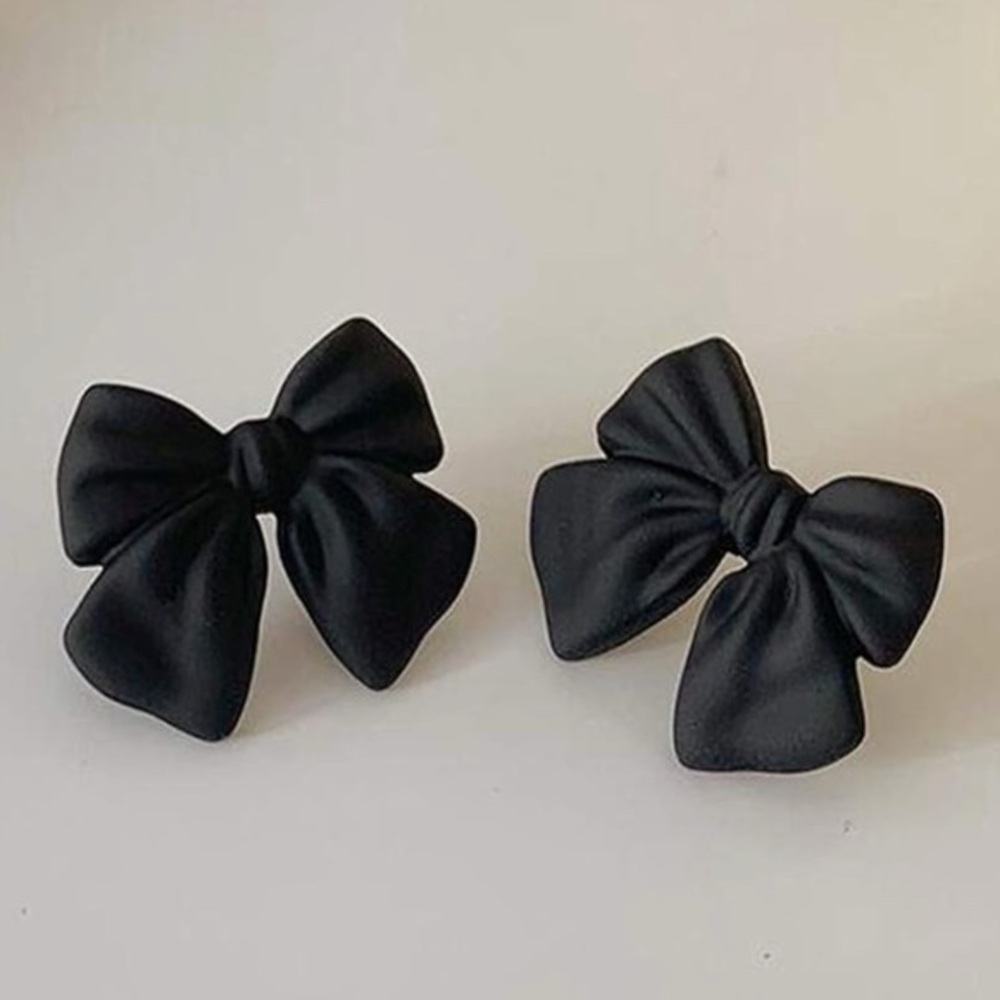 Artist Bow Tie Ribbon Stud Earrings for Women Black Daily Bow Earring Jewelry